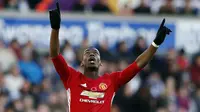 Paul Pogba membuka keunggulan Manchester United pada ment ke-15 pada laga Premier League melawan Swansea City di  Liberty Stadium, (6/11/2016). (Action Images via Reuters/John Sibley)