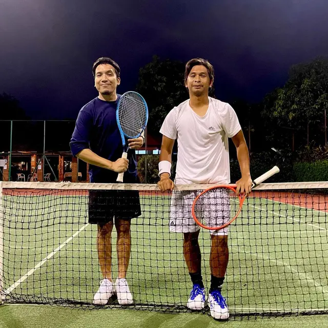 Potret Seru 8 Artis saat Main Tenis, Penampilannya Curi Perhatian