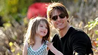 Sejak bercerai dengan Katie Holmes, Tom Cruise hampir tidak pernah bertemu dengan putrinya lagi. 