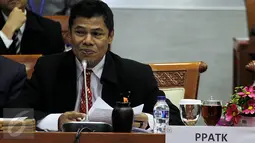 Kepala PPATK Muhammad Yusuf mengikuti Rapat Dengar Pendapat (RDP) dengan Komisi III DPR, Jakarta, Kamis (11/2). RDP tersebut meminta pendapat penjelasan terkait dengan legislasi dan pengawasan. (Liputan6.com/Johan Tallo)