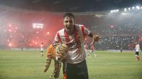 Andritany saat beraksi bersama Persija Jakarta pada Trofeo Persija di Stadion Utama Gelora Bung Karno, Jakarta, Sabtu (9/4/2016). (Bola.com/Nicklas Hanoatubun)