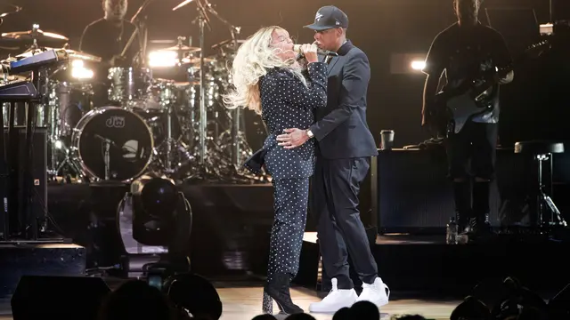 20161104-Beyonce Gelar Konser Untuk Dukung Hillary Clinton-Ohio