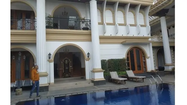 Potret 6 Rumah Mewah Seleb Tanah Air, Ada yang Diduga Sewaan