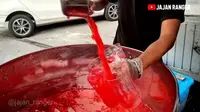 Belajar dari Youtube, Penjual Es Semangka India Bisa Hasilkan Rp4 Juta Sehari . foto: Youtube 'JAJAN RANGER'