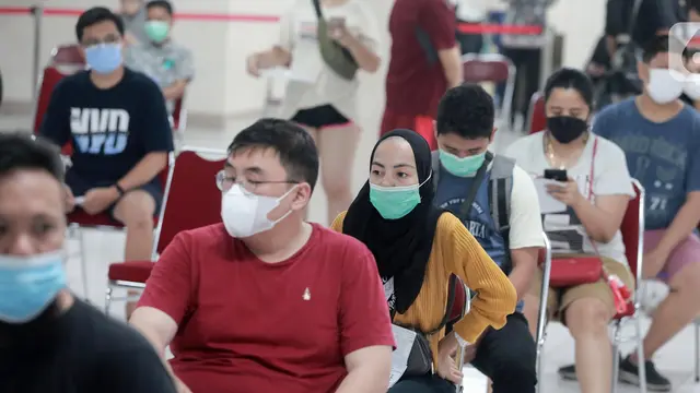 Ciptakan Rasa Nyaman, Penghuni Apartemen Ikuti Vaksin Massal