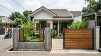 7 Inspirasi Pagar Kayu dan Besi untuk Rumah Kecil agar Fasad Lebih Menarik