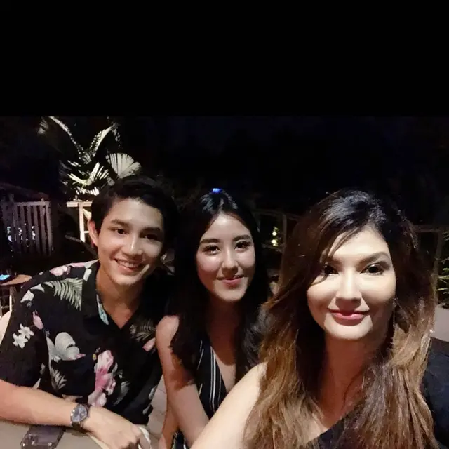 6 Potret Cleantha, Kekasih Teuku Rassya yang Tengah Jadi Sorotan