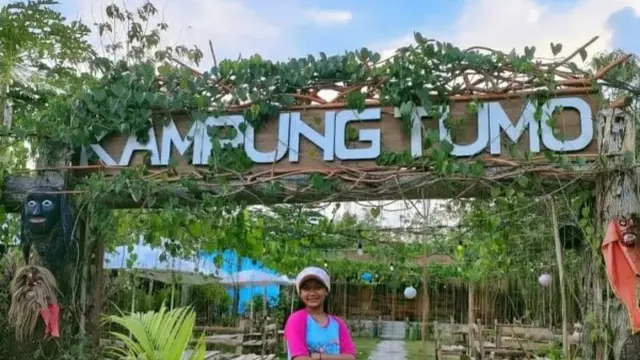 Sejuknya Wisata Alam di Sekolah Pramugari Kampung Tumo Bojonegoro