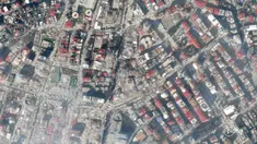 Citra satelit yang disediakan oleh Planet Labs PBC ini menunjukkan kerusakan besar setelah gempa bumi di Kahramanmaras, Turki, Selasa (7/2/2023). Petugas penyelamat berlomba dengan waktu untuk menemukan lebih banyak korban selamat dan membantu yang terluka saat kematian korban melewati 7.200 dari gempa dahsyat yang melanda Turki dan Suriah pada hari sebelumnya. (Planet Labs PBC via AP)