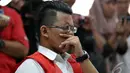 Ahmad Imam Al Hafitd tak kuasa menahan kesedihannya saat menjalani sidang lanjutan di Pengadilan Negeri Jakarta Pusat, Selasa (11/11/2014) (Liputan6.com/Panji Diksana)