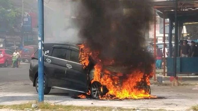 Terkuak Ini Penyebab Sebenarnya Mitsubishi Xpander Terbakar Di Pekanbaru Otomotif Liputan6 Com