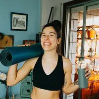 Berolahraga ternyata juga memberikan banyak benefit terutama untuk ibu hamil, namun tentu saja harus dilakukan setelah benar-benar dalam keadaan pulih (Foto: Unsplash.com/Ave Calvar)