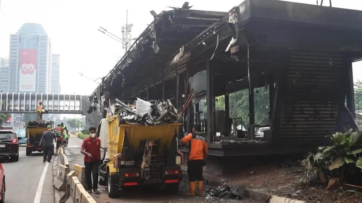 1.150 Petugas Kebersihan Dikerahkan Usai Demo, Sampah Terbanyak Diangkut dari Jakarta Pusat