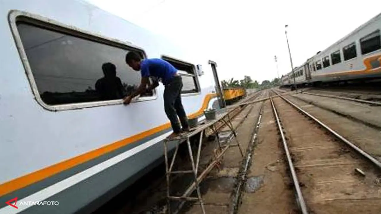 kereta-tambahan-131207a.jpg