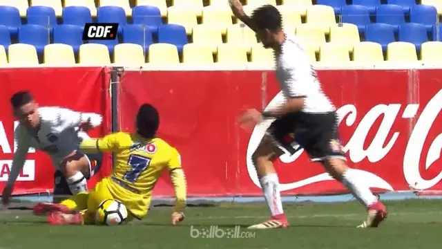 VIDEO: Diving Terburuk Berhadiah Penalti