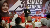 Politikus PDIP Ahmad Basarah saat menyambut kehadiran Siti Atikoh di Malang, Sabtu (27/1/2024). (Foto: Dokumentasi PDIP).