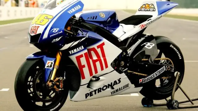 YZR M1 Generasi Empat