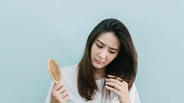 Cara Memilih Produk Perawatan Rambut yang Tepat untuk Rambut Rontok, Apa Saja yang Harus Dipertimbangkan?