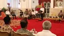 Presiden Joko Widodo (Jokowi) memberikan arahan ketika memimpin Sidang Kabinet Paripurna di Istana Negara, Jakarta, Kamis (3/10/2019). Sidang kabinet paripurna ini merupakan rapat besar yang terakhir digelar oleh Pemerintahan kabinet kerja. (Liputan6.com/Angga Yuniar)