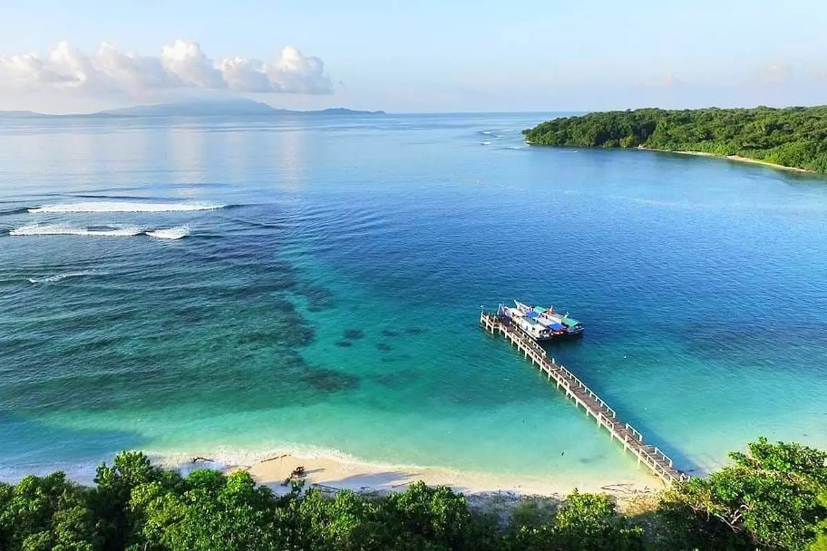 Keindahan Pantai Pulau Panaitan, Sumur, Ujung Kulon, Kabupaten Pandeglang, Banten. (Minggu, 19/09/2021). (Dokumentasi Pokdarwis Pandeglang).