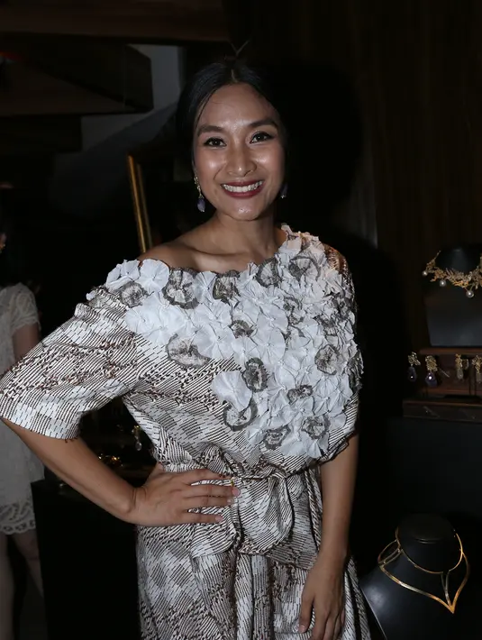 Aktris pemeran ‘Sang Penari’ ini pun ingin memberikan ASI kepada anaknya secara ekslusif hingga usia putrinya mencapai dua tahun. (Andy Masela/Bintang.com)