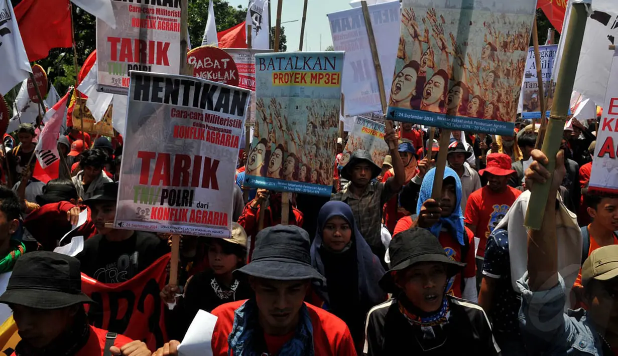 Orasi mewarnai aksi ribuan petani dalam memperingati Hari Tani Nasional di Jakarta, (24/9/14). (Liputan6.com/Johan Tallo)