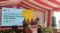 Gubernur DKI Jakarta Anies Baswedan meresmikan fasilitas pengolahan sampah di TPST Bantargebang yang bisa menghasilkan energi pengganti batu bara. (Liputan6.com/Winda Nelfira)