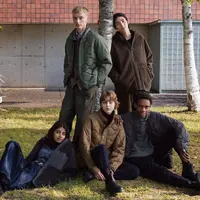 Industri fesyen yang terus menyumbang polutan dengan fabric tak terpakai buat UNIQLO inisiasikan berbagai gebrakan dan kolaborasi daur ulang serta ramah lingkungan, salah satunya dengan White Mountaineering (Foto: Official Release UNIQLO)