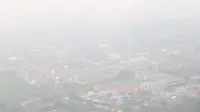 Kabut asap akibat kebakaran hutan dan lahan (karhutla) menyelimuti Riau pada Minggu (15/9/2019). (Dok Badan Nasional Penanggulangan Bencana/BNPB)