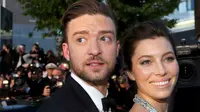 Momen yang jarang dilakukan, Justin Timberlake memamerkan foto mesranya bersama sang istri di media sosial (AP Photo)