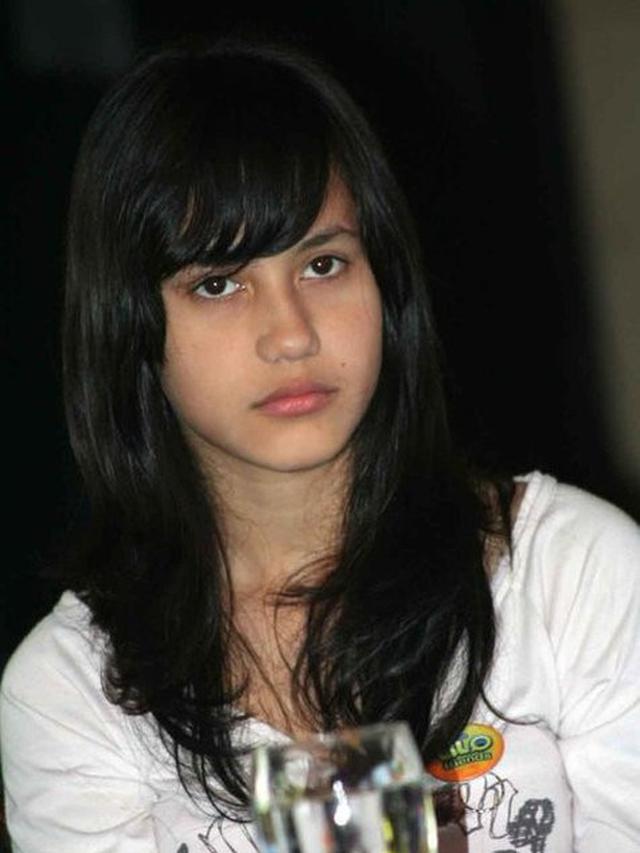 Genap 30 Tahun, Ini 6 Potret Pevita Pearce Sebelum Terkenal