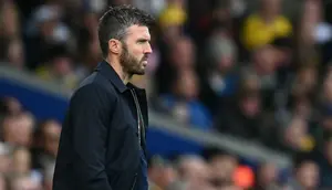 Ruang Ganti MU Tetap di Belakang Michael Carrick meski Hasil Tak Kunjung Maksimal