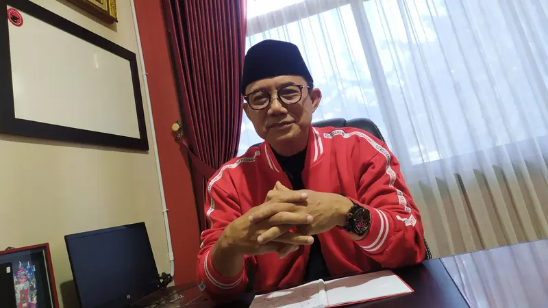 Pelaksana Harian Ketua DPD PDIP Jatim, Budi Sulistyono. (Dian Kurniawan/Liputan6.com)