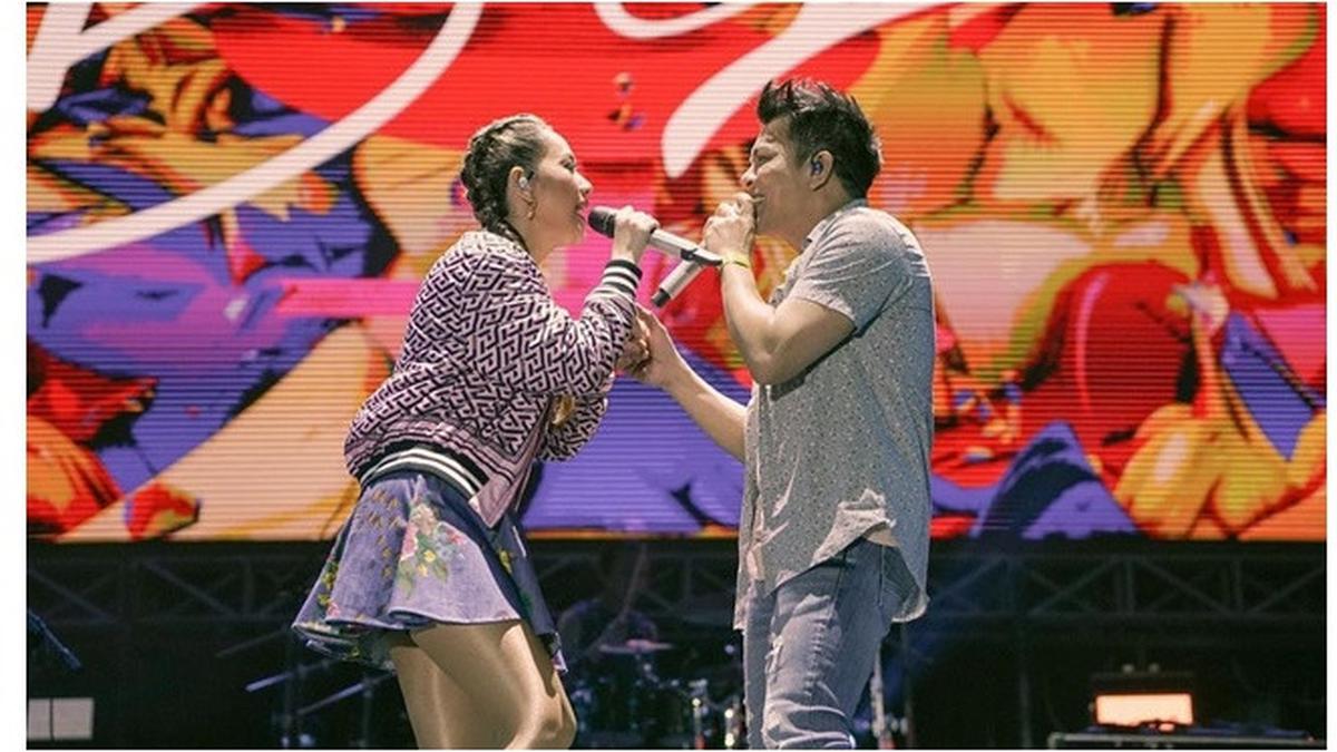 6 Potret Bunga Citra Lestari dan Ariel NOAH Duet di Atas Panggung, Bikin  Baper - Hot Liputan6.com