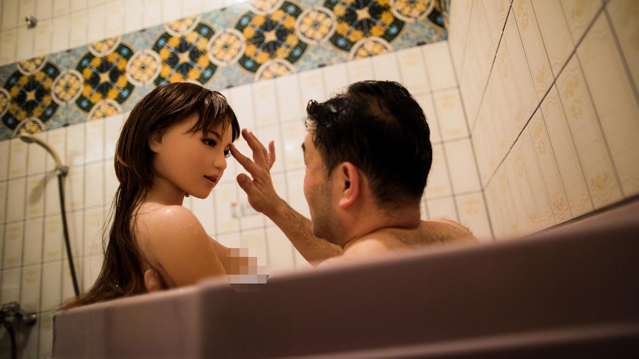 Kisah Percintaan Seorang Pria dengan Boneka Seks di Jepang