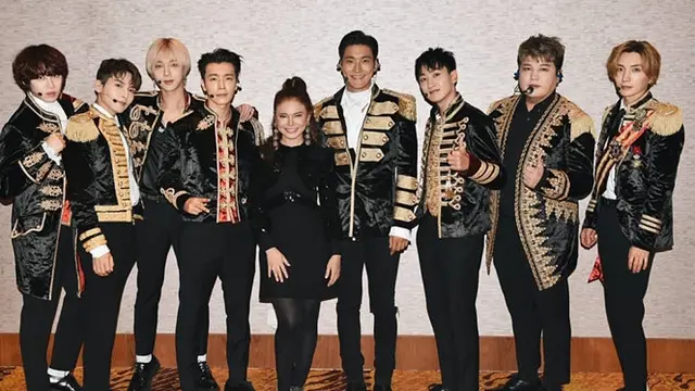 Jadi Bagian dari Agensi Korea, Ini 6 Momen Rossa Berfoto dengan Idol Kpop