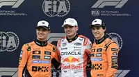 Catatan waktu Max Verstappen melewati waktu Lando Norris 0,012 detik. (Philip FONG/AFP)