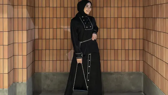 5 Cara Styling Rok ala Citra Kirana yang Bisa Dicoba (Instagram/@citraciki)