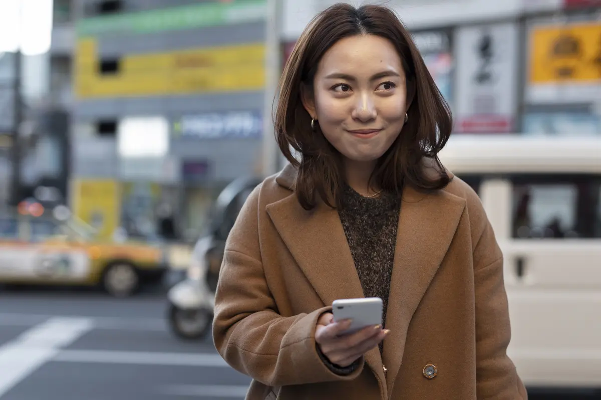wanita juli penggemar rahasia