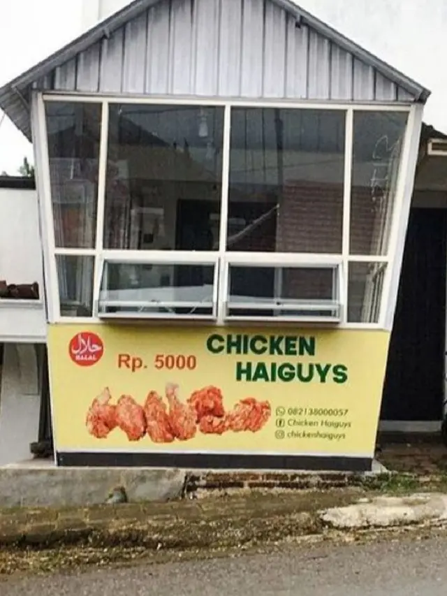 10 Tulisan Spanduk Warung Ini Berhasil Bikin Ngakak