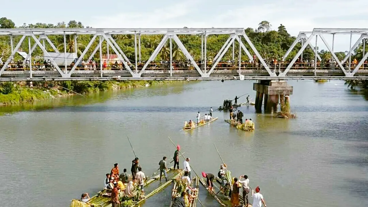 Alat Transportasi Kuno di Sungai Mandar