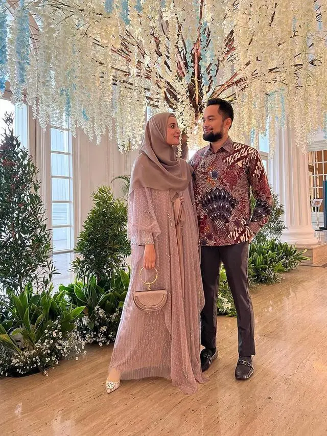 Shireen Sungkar dan Teuku Wisnu
