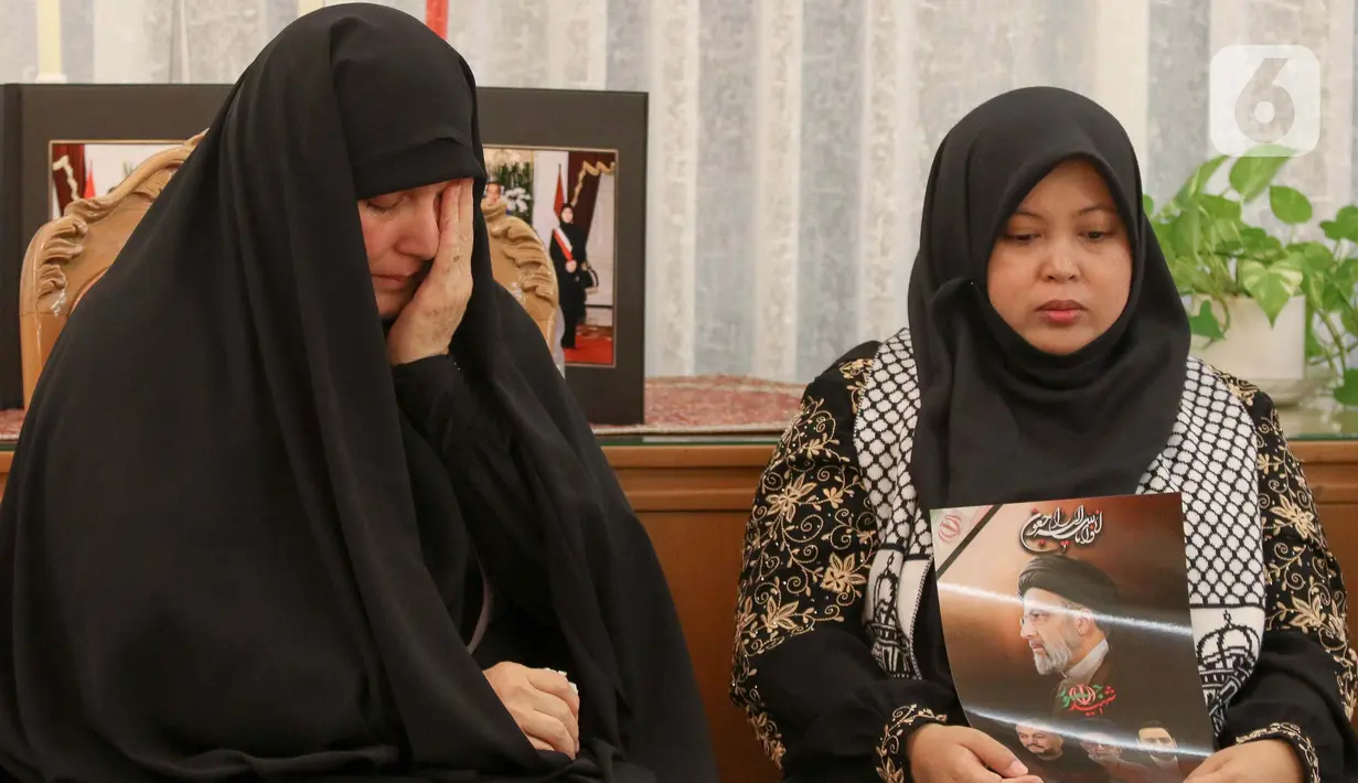 Sepanjang acara, suasana duka menyelimuti kediaman Duta Besar Iran untuk Indonesia, Mohammad Boroujerdi. (Liputan6.com/Herman Zakharia)
