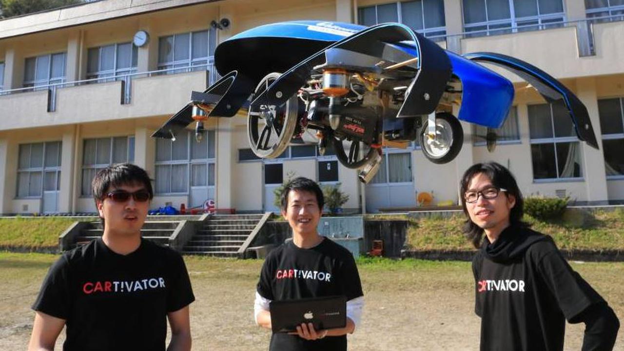 Sekelompok Anak Muda Jepang Berambisi Buat Mobil Terbang