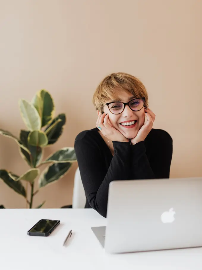 Tips Menerapkan Afirmasi Positif yang Bisa Membuat Otak Lebih Cerdas
