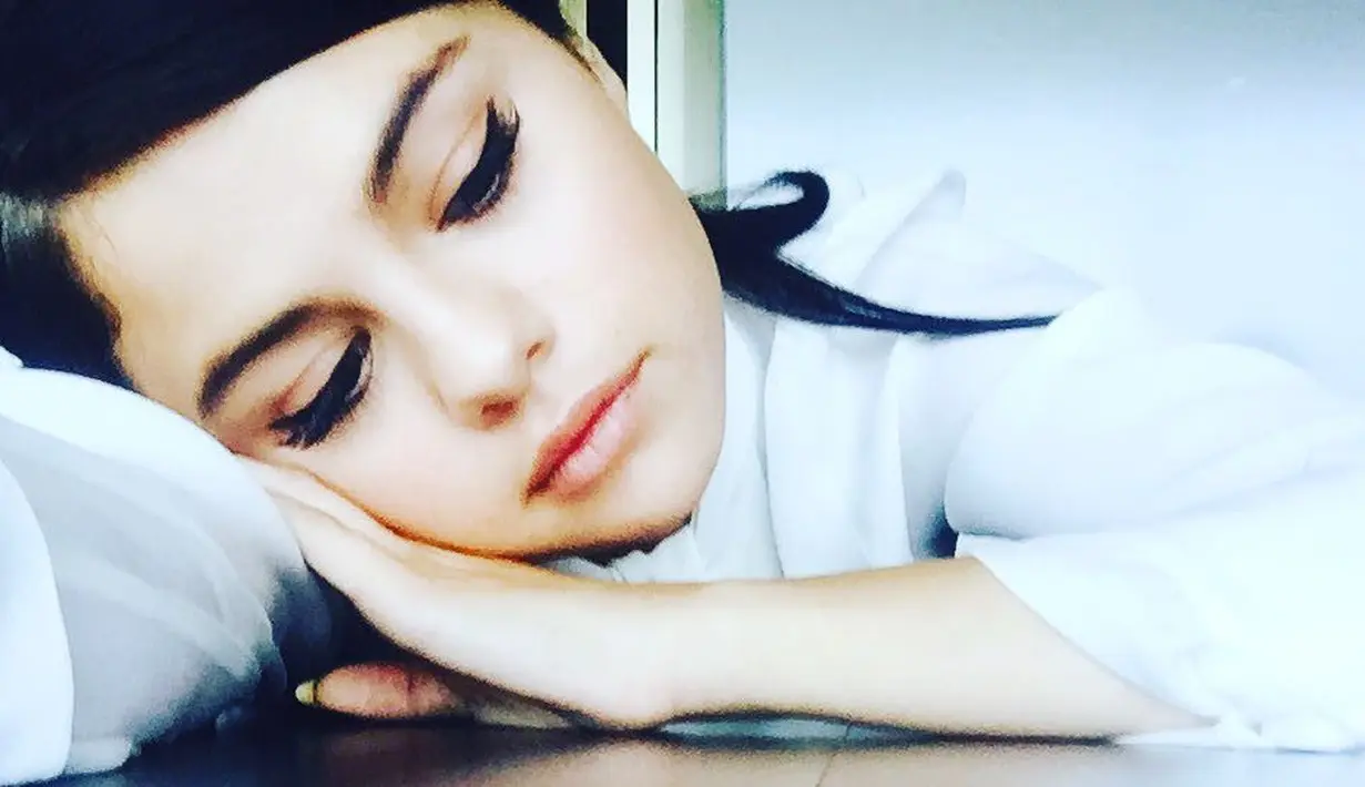 "Selena telah mencoba meyakinkan keluarganya bahwa Justin sudah berubah. Namun keluarganya masih belum percaya," ujar seorang sumber. (instagram/selenagomez)