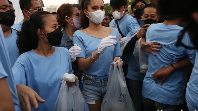 7 Potret Cinta Laura di Citayam Fashion Week, Bikin Kampanye Lingkungan yang Curi Perhatian