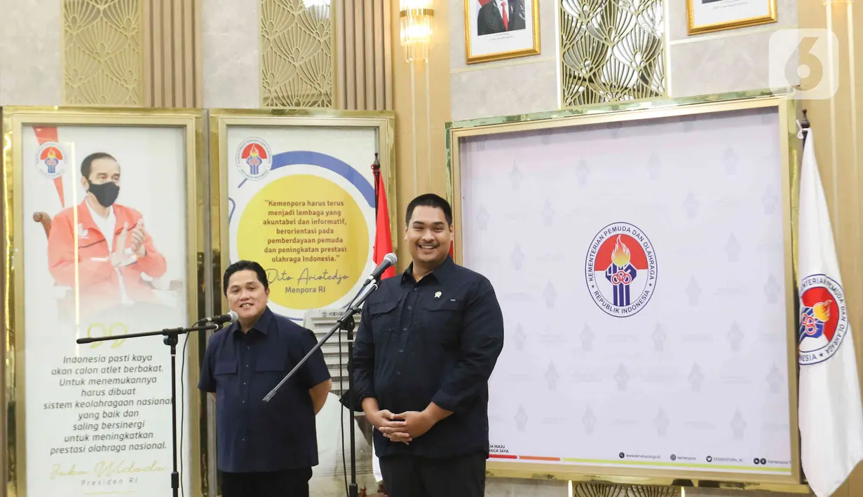 Pengajuan 4-8 lapangan untuk diseleksi oleh FIFA.(Liputan6.com/Herman Zakharia)