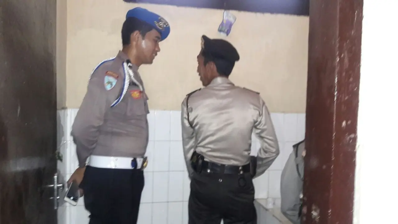 Tes Urine Narkoba di Polres Bangkalan