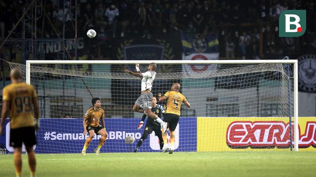 BRI Liga 1 2022/2023: Bhayangkara FC vs Persib Bandung